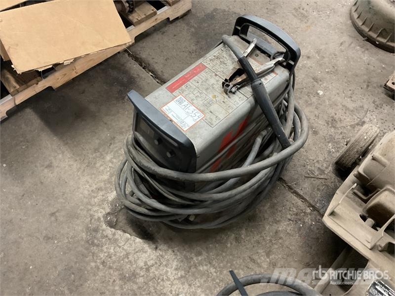  Hypertham Prowermax 65 Electric Welder Poste à souder
