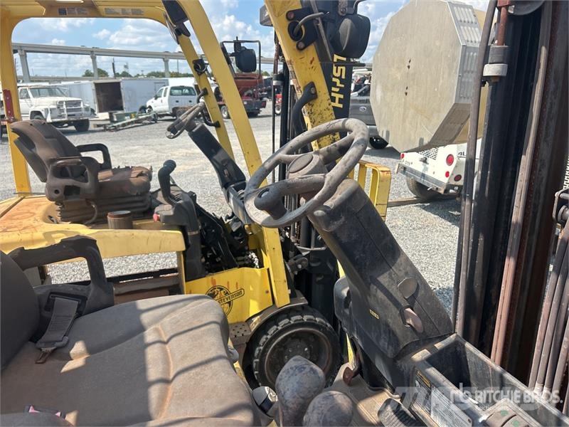 Hyster E60XN 5600 lb Pneumatic Tire Forklift Kahveltõstukid - muud