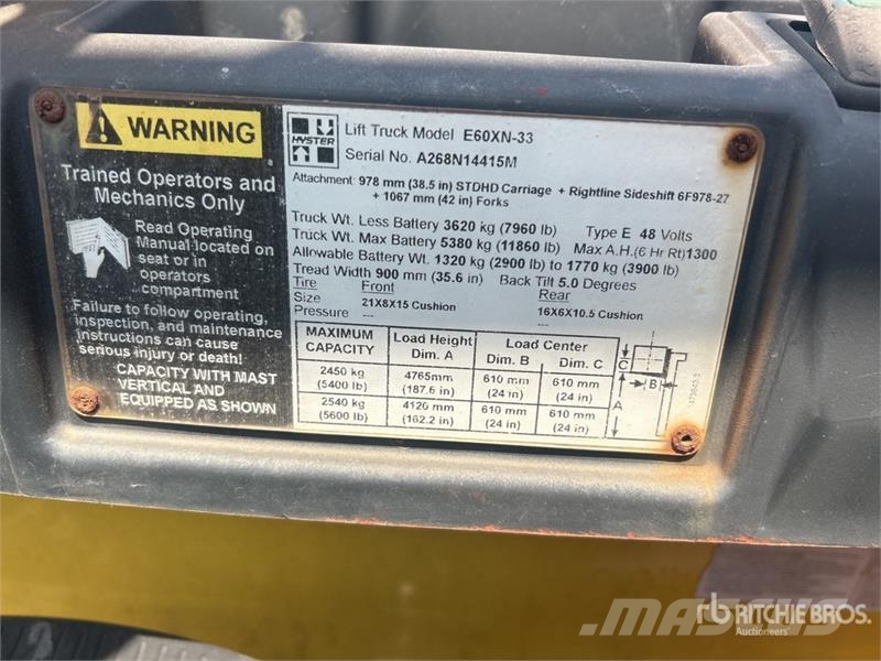 Hyster E60XN 5600 lb Pneumatic Tire Forklift Kahveltõstukid - muud