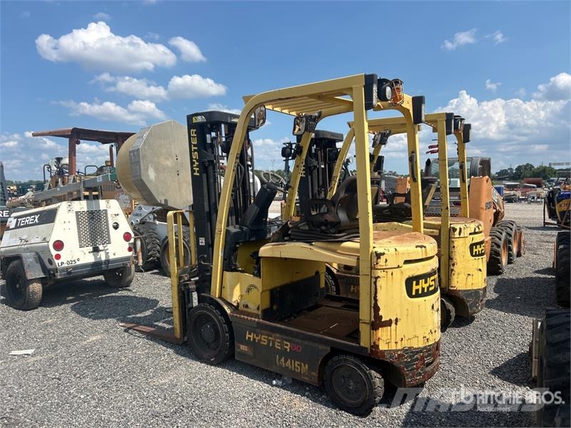 Hyster E60XN 5600 lb Pneumatic Tire Forklift Kahveltõstukid - muud