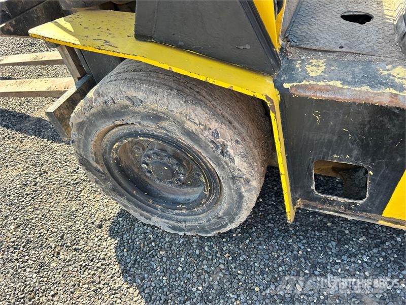 Hyster H100XL 9600 lb Pneumatic Tire Forklift (Inoperable 그 외 지게차