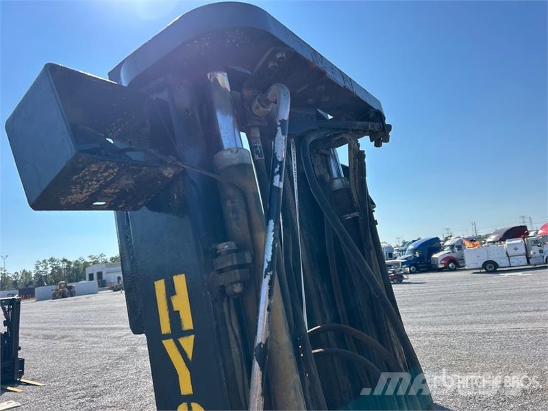 Hyster H100XL 9600 lb Pneumatic Tire Forklift (Inoperable 그 외 지게차