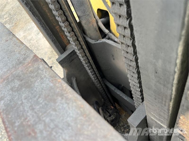 Hyster H100XM 9500 lb Cushion Tire Forklift Andere Gabelstapler