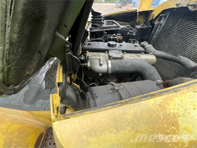 Hyster H100XM 9500 lb Cushion Tire Forklift Andere Gabelstapler
