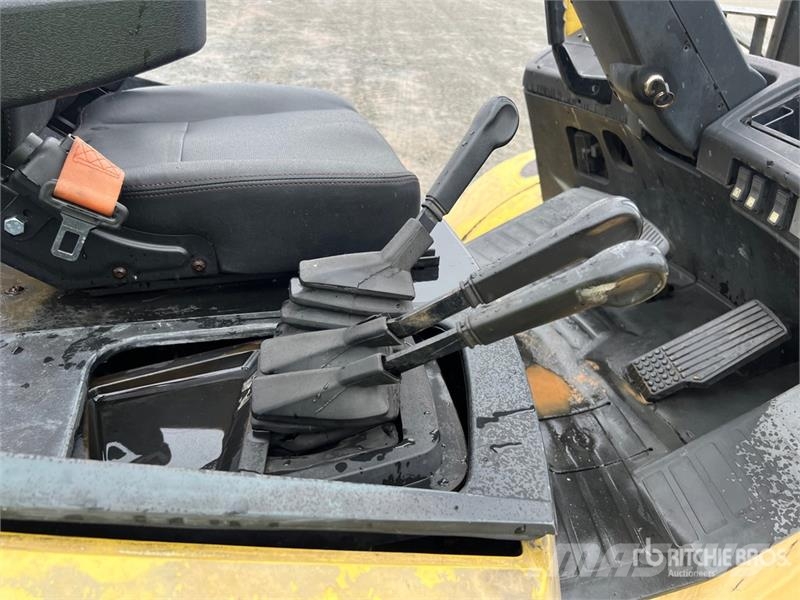 Hyster H100XM 9500 lb Cushion Tire Forklift Andere Gabelstapler
