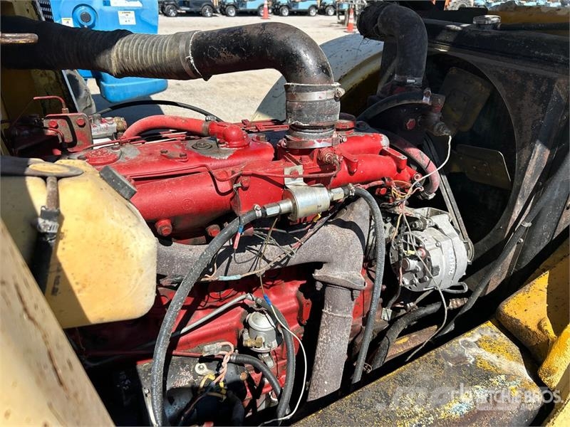 Hyster H200ES Інше