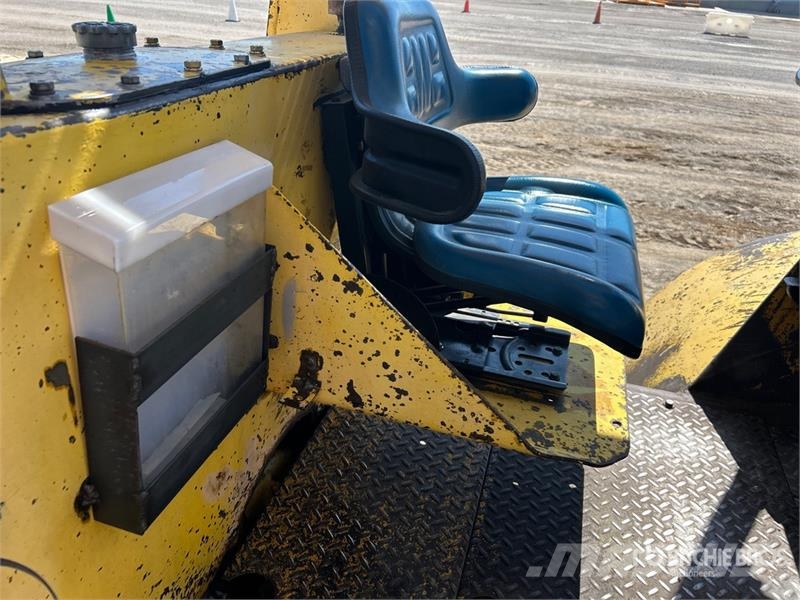 Hyster H200ES Інше