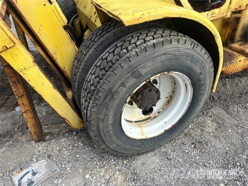 Hyster H200HS Pneumatic Tire Forklift (Inoperable) 그 외 지게차
