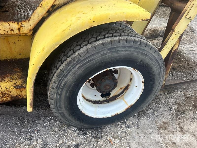 Hyster H200HS Pneumatic Tire Forklift (Inoperable) 그 외 지게차