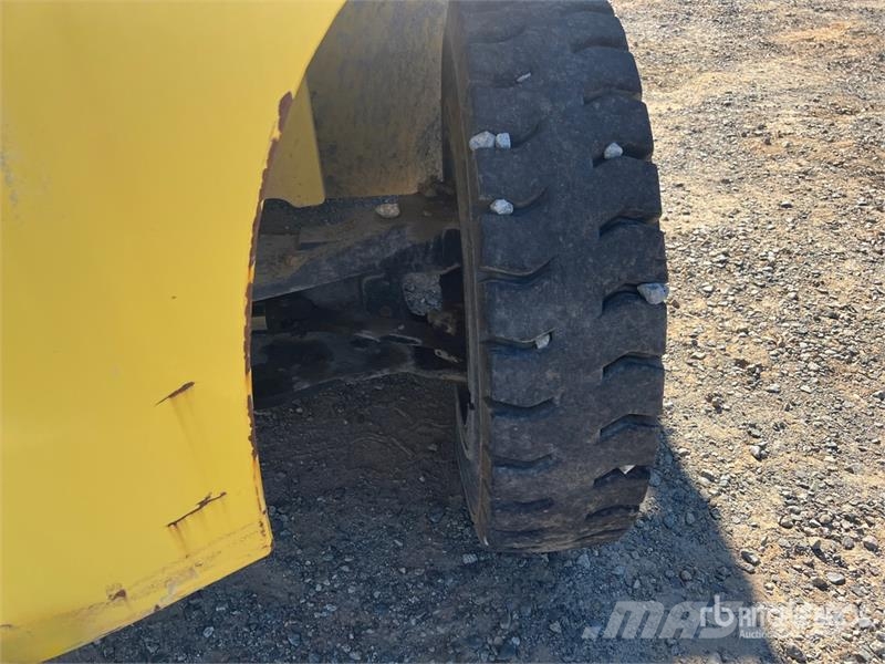 Hyster H300HD2 28000 lb Pneumatic Tire Forklift 堆高機(叉車)-其他