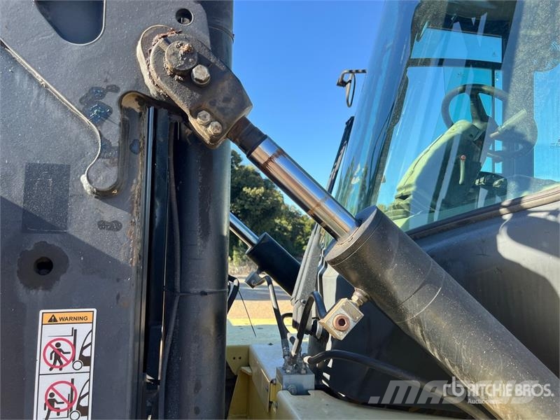 Hyster H300HD2 28000 lb Pneumatic Tire Forklift 堆高機(叉車)-其他