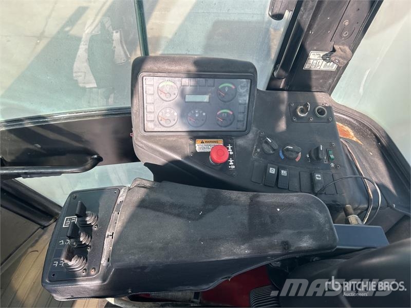Hyster H300HD2 29000 lb Pneumatic Tire Forklift 其他叉车