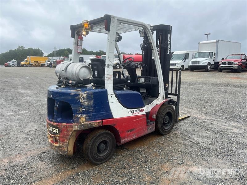 Hyster H60FT 5700 lb Cushion Tire Forklift Andere Gabelstapler