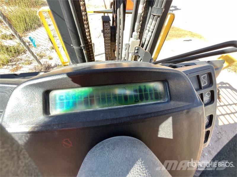 Hyster H90FT 8550 lb Pneumatic Tire Forklift Šakiniai krautuvai - Kita