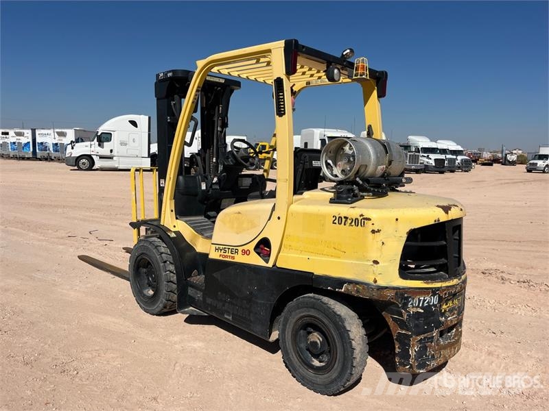 Hyster H90FT 8550 lb Pneumatic Tire Forklift Šakiniai krautuvai - Kita