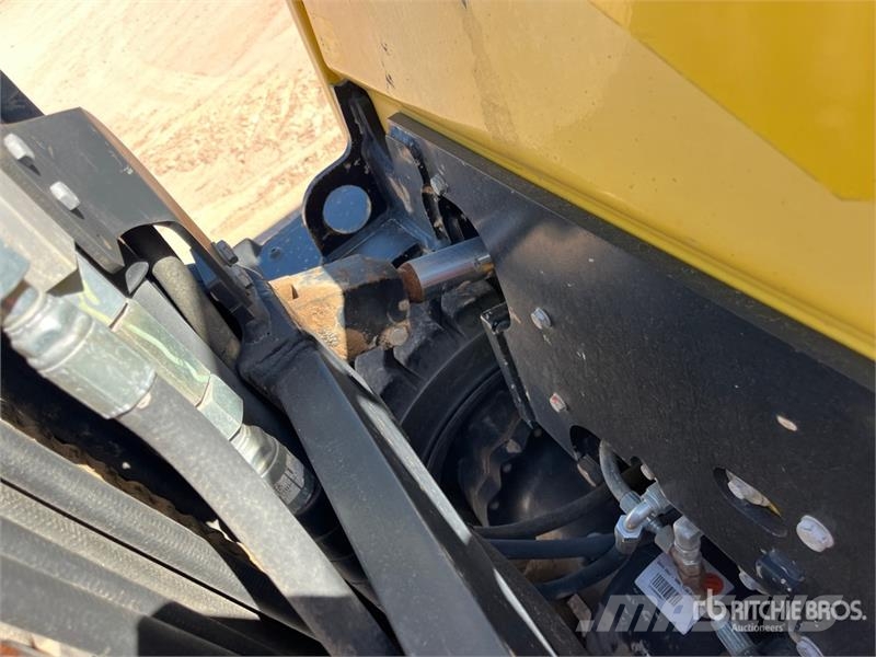 Hyster H90FT 8550 lb Pneumatic Tire Forklift Šakiniai krautuvai - Kita