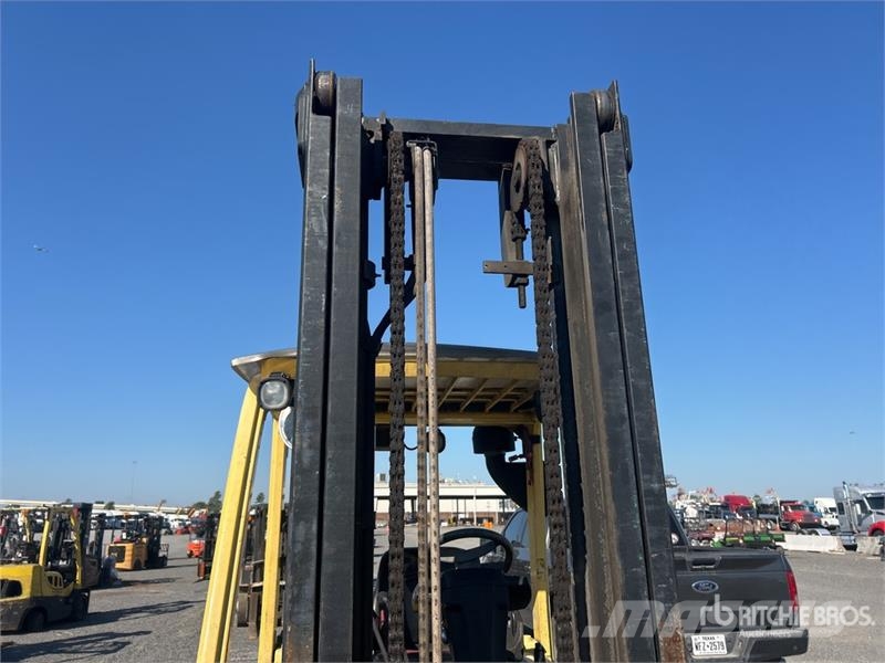 Hyster H90FT 8650 lb Pneumatic Tire Forklift フォークリフト - その他