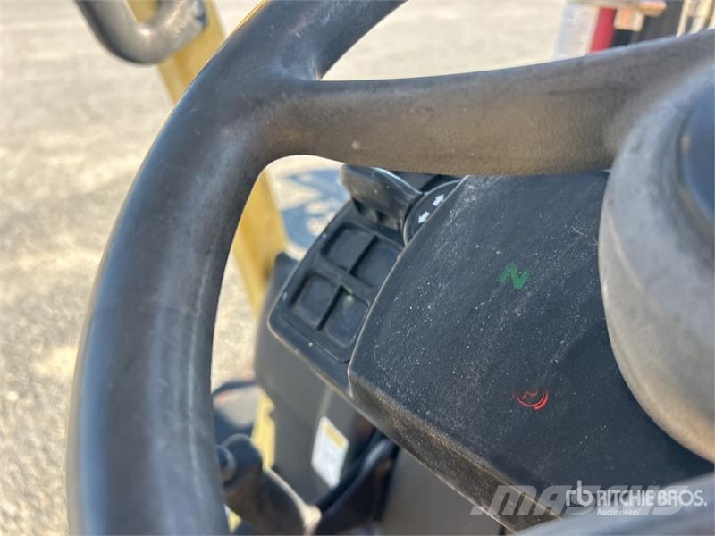 Hyster H90FT 8650 lb Pneumatic Tire Forklift フォークリフト - その他