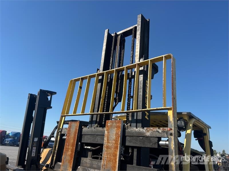 Hyster H90FT 8650 lb Pneumatic Tire Forklift フォークリフト - その他
