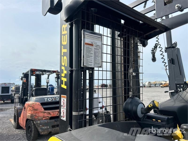 Hyster N40ZRS2-14.5 4000 lb Reach Truck リーチフォークリフト
