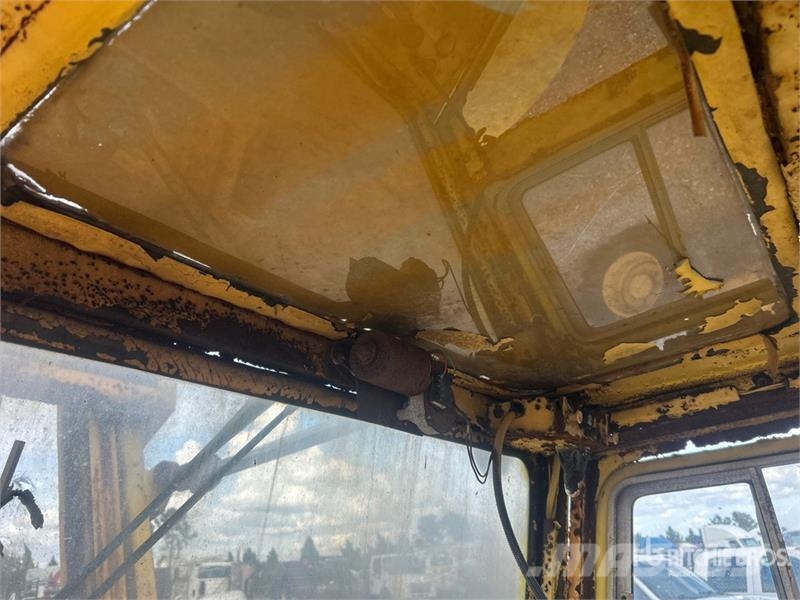 Hyster Pneumatic Tire Forklift 그 외 지게차