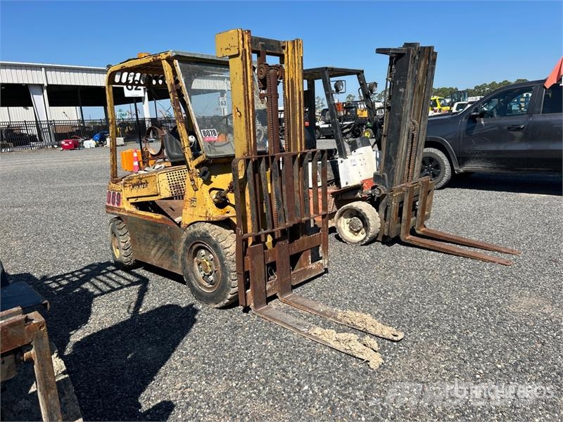 Hyster Pneumatic Tire Forklift Targoncák-Egyéb