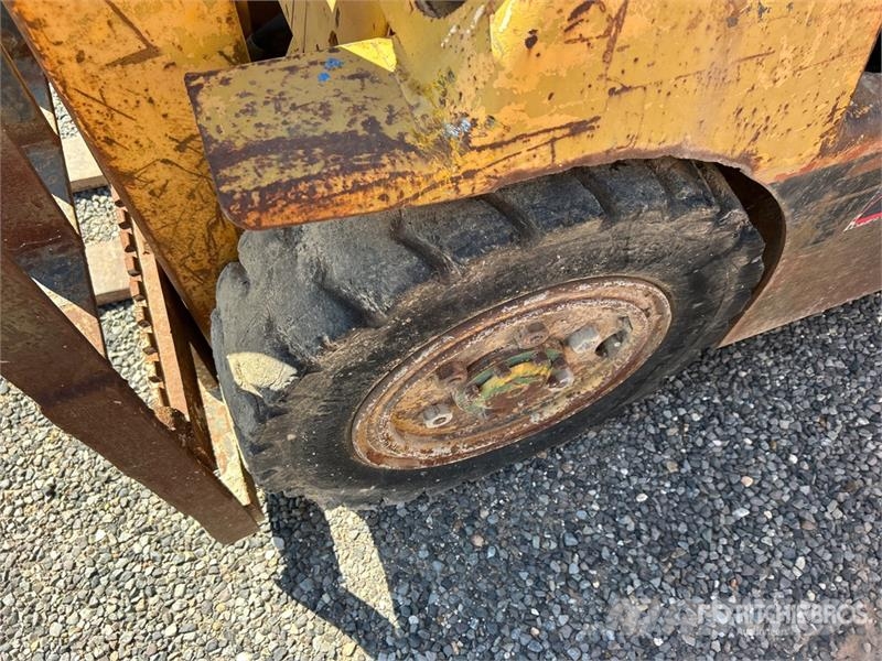 Hyster Pneumatic Tire Forklift Targoncák-Egyéb