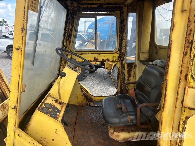 Hyster Pneumatic Tire Forklift 그 외 지게차