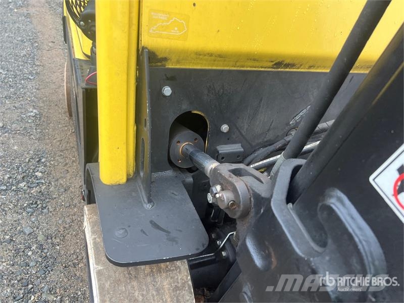 Hyster S60FT 1630 lb Cushion Tire Forklift Інше