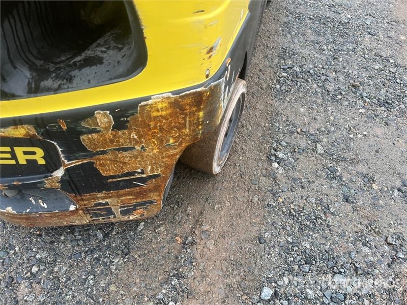 Hyster S60FT 1630 lb Cushion Tire Forklift Інше