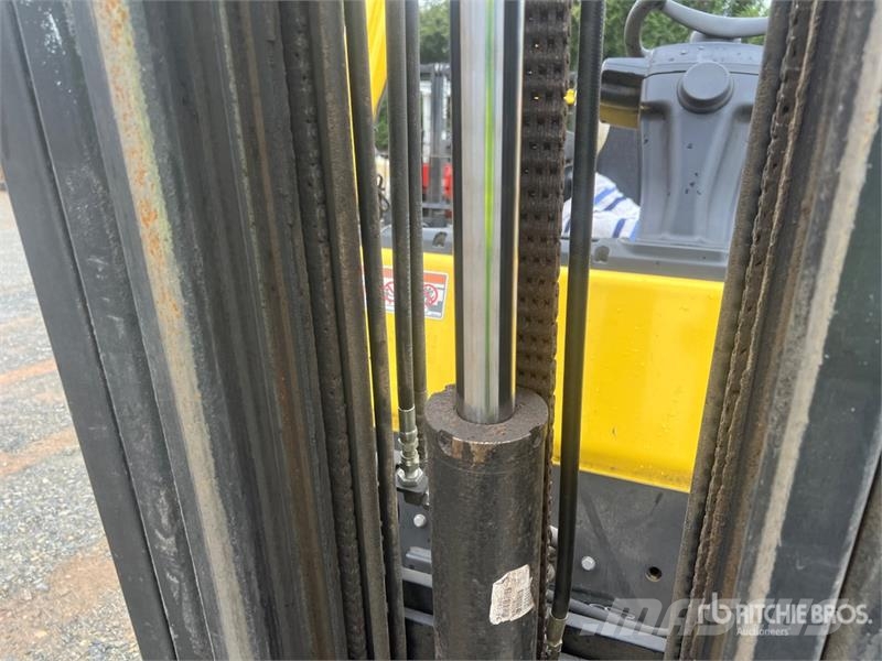 Hyster S60FT 1630 lb Cushion Tire Forklift Інше
