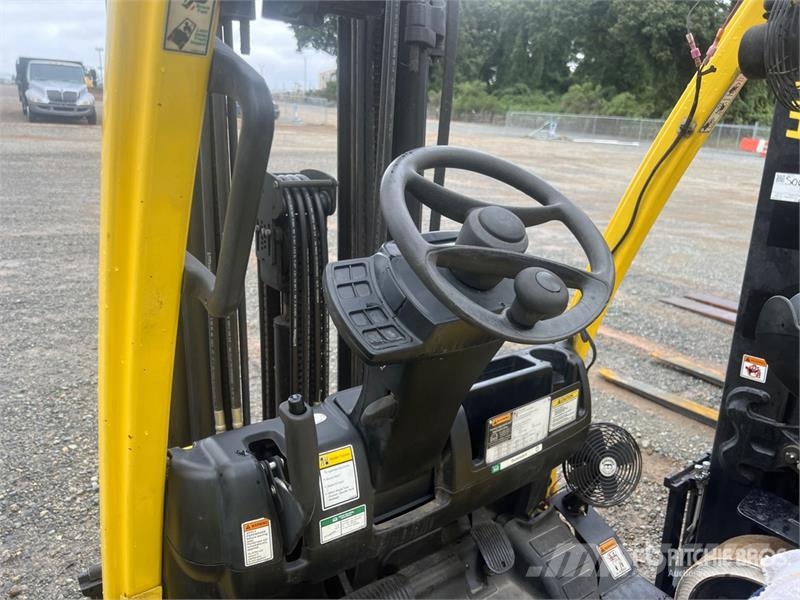 Hyster S60FT 1630 lb Cushion Tire Forklift Інше