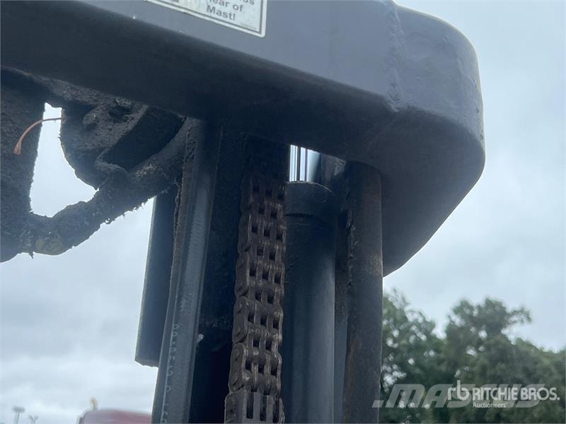 Hyster S60FT 1630 lb Cushion Tire Forklift Інше