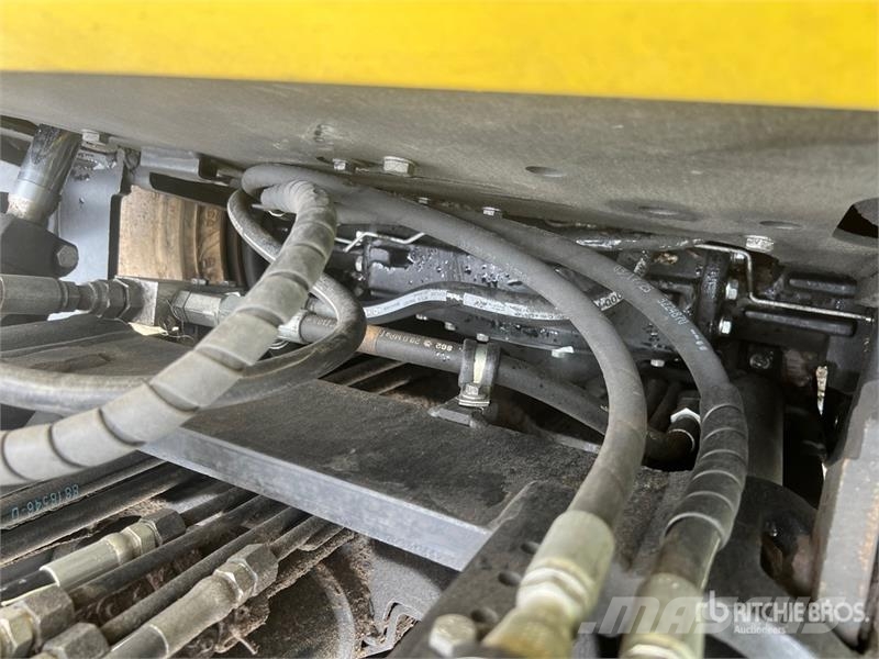 Hyster S60FT 3600 lb Pneumatic Tire Forklift Viličarji - drugo