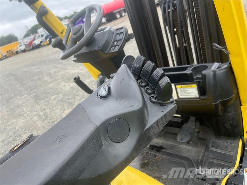 Hyster S60FT 3600 lb Pneumatic Tire Forklift Andere Gabelstapler