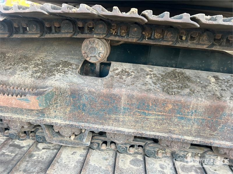 Hyundai 235LCR-9A Tracked Excavator Гусеничні екскаватори