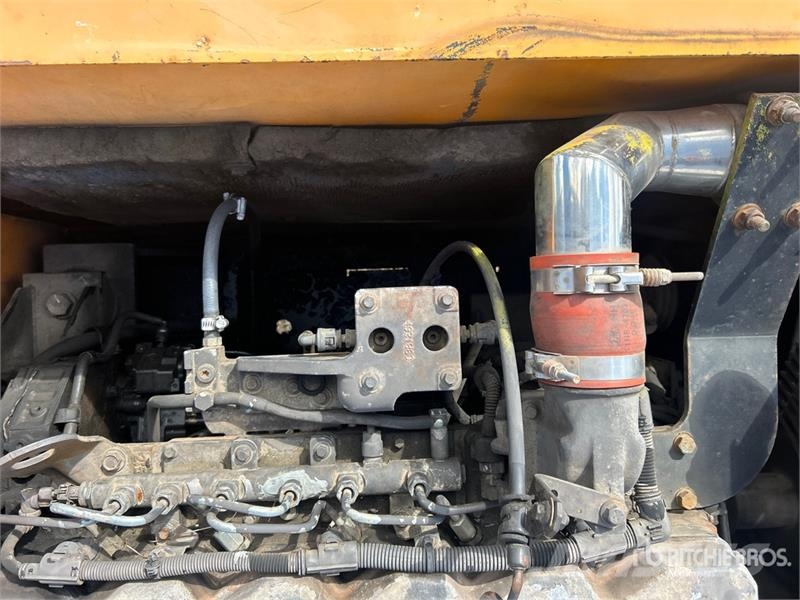 Hyundai 290LC-7A Long Reach Tracked Excavator Rupsgraafmachines