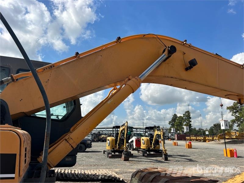 Hyundai 290LC Long Reach Tracked Excavator Escavatori cingolati