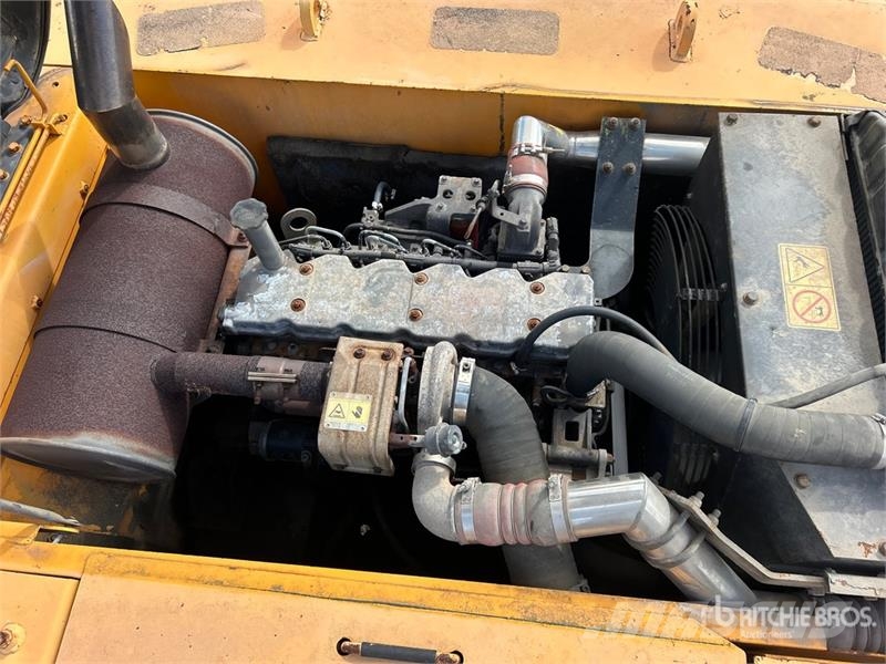 Hyundai 290LC Long Reach Tracked Excavator Escavatori cingolati