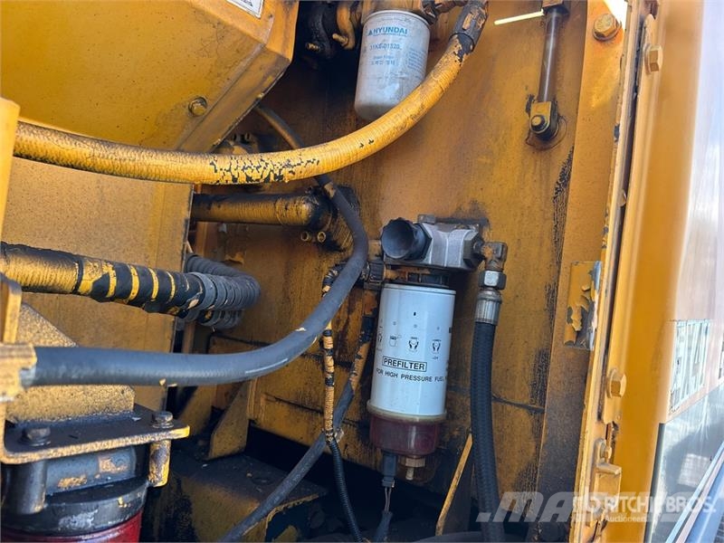 Hyundai 290LC Long Reach Tracked Excavator Escavatori cingolati