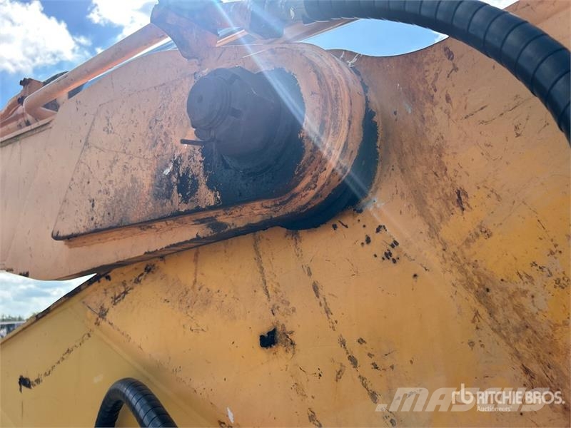 Hyundai 290LC Long Reach Tracked Excavator Escavatori cingolati