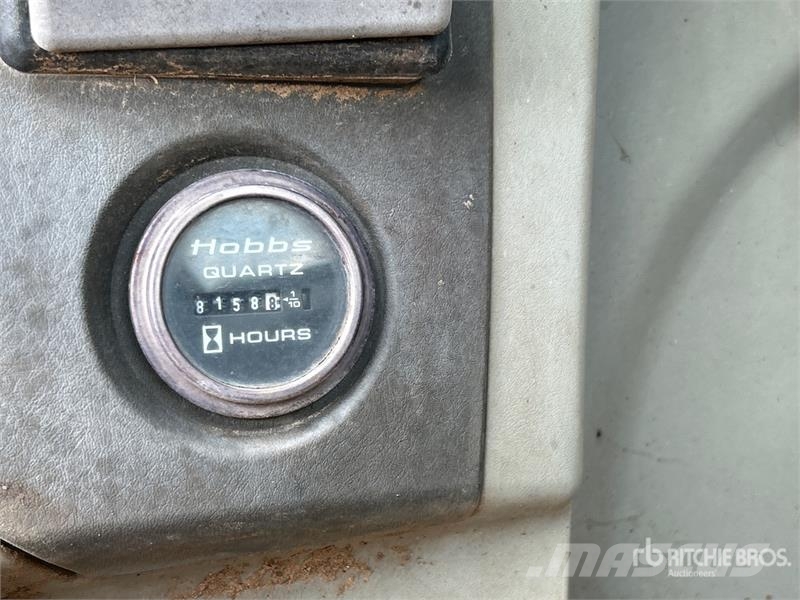 Hyundai 290LC Long Reach Tracked Excavator Escavatori cingolati