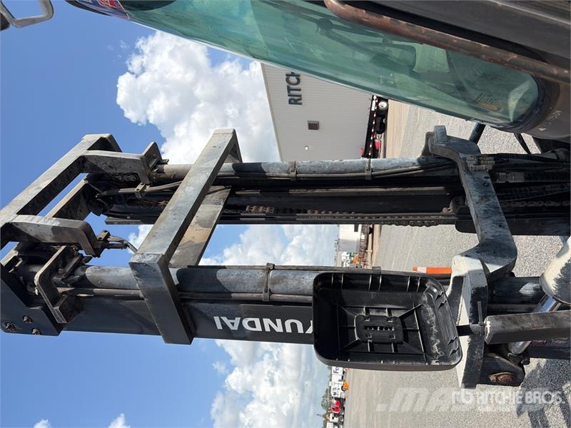 Hyundai 80D-9 17500 lb Pneumatic Tire Forklift Περονοφόρα ανυψωτικά κλαρκ - άλλα
