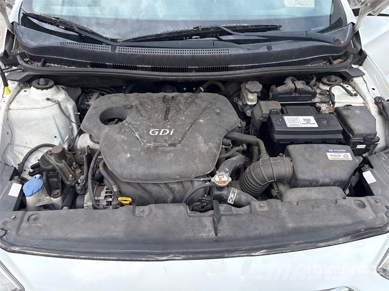 Hyundai Accent Automobile Carros