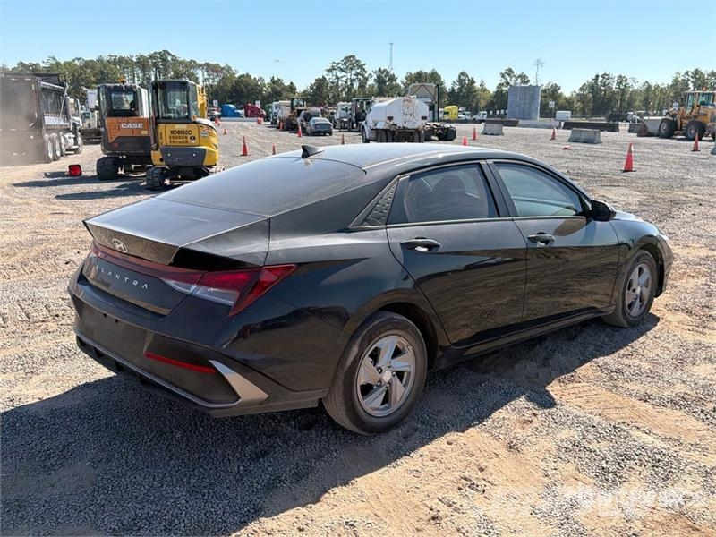 Hyundai Elantra Automobile Coches
