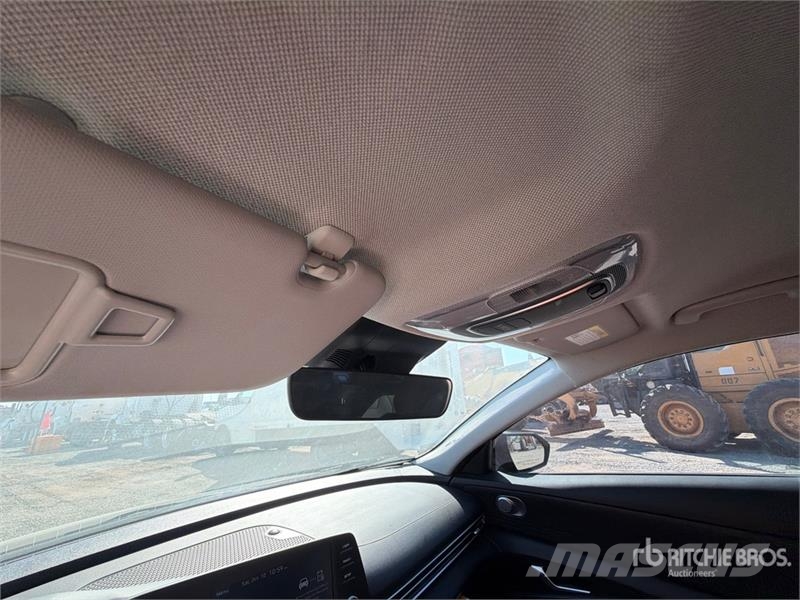 Hyundai Elantra Automobile Coches