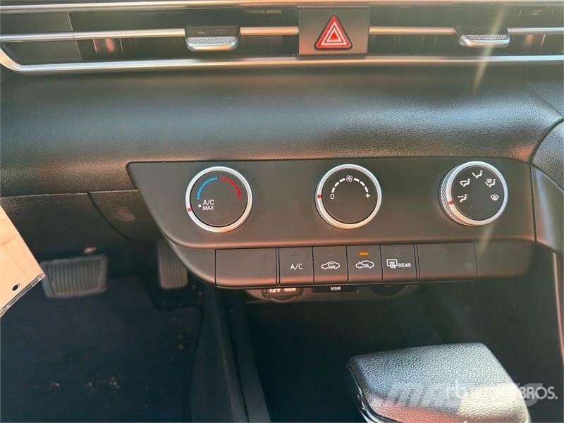 Hyundai Elantra Automobile Coches
