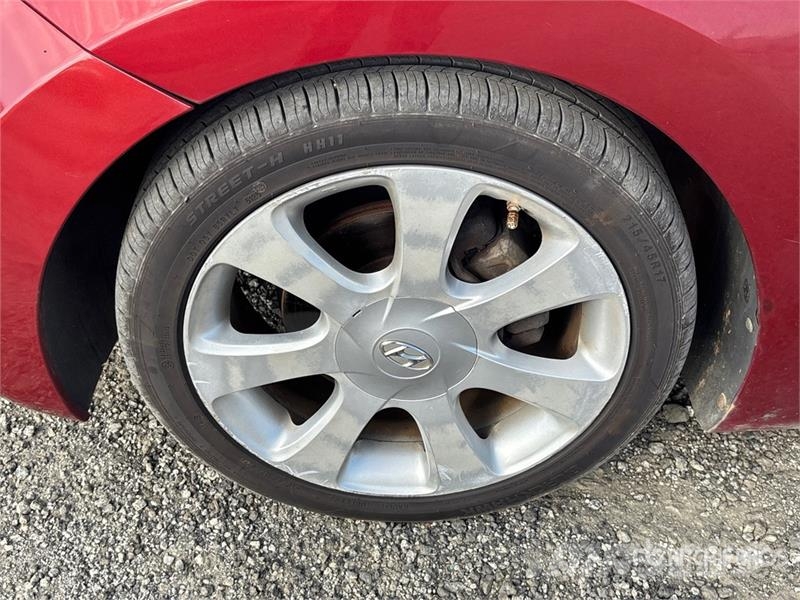 Hyundai Elantra Automobile Sõiduautod