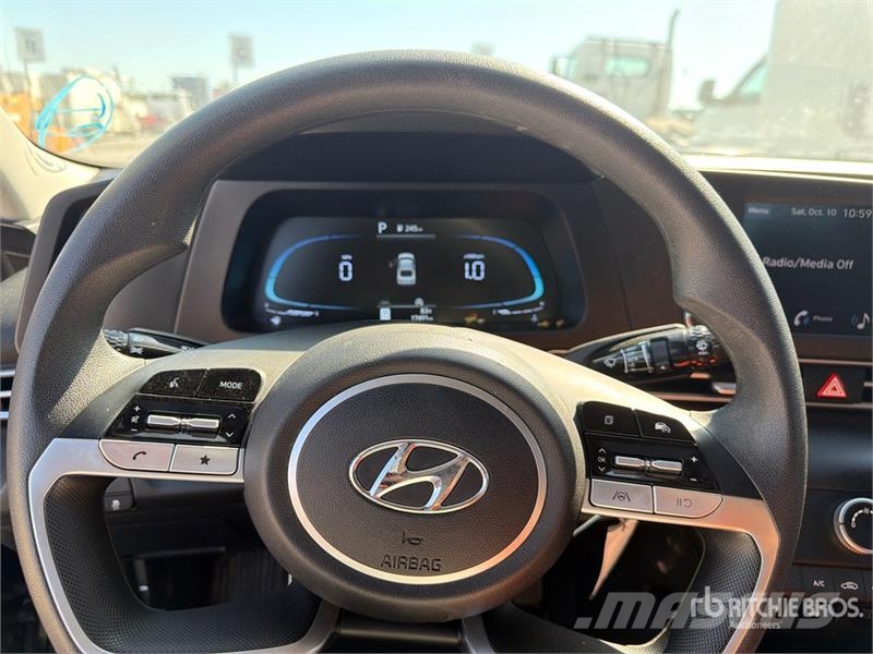 Hyundai Elantra Automobile Coches