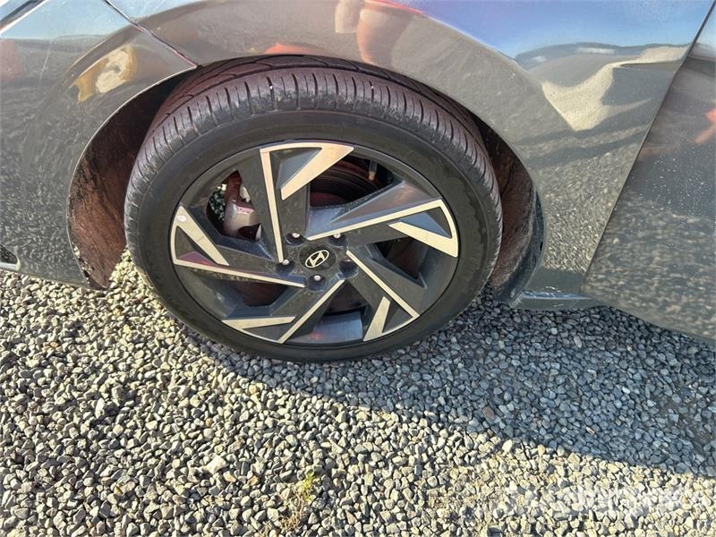 Hyundai Elantra SEL Sport Automobile Automašīnas